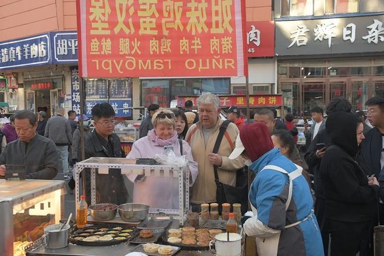 一年注册841家，遍地开花的“俄罗斯商品馆”是一门什么生意？